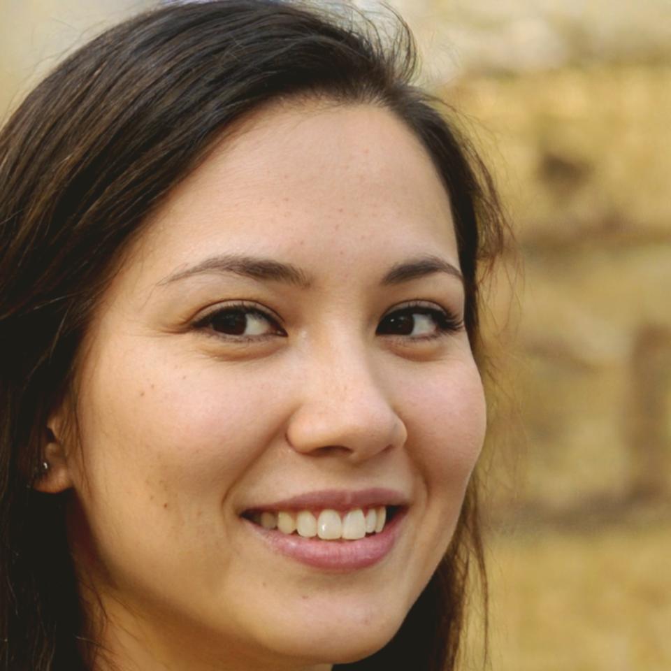 Orsolya Fekete, green technology analyst and writer